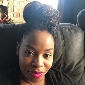 Meet your Posher, Deloris